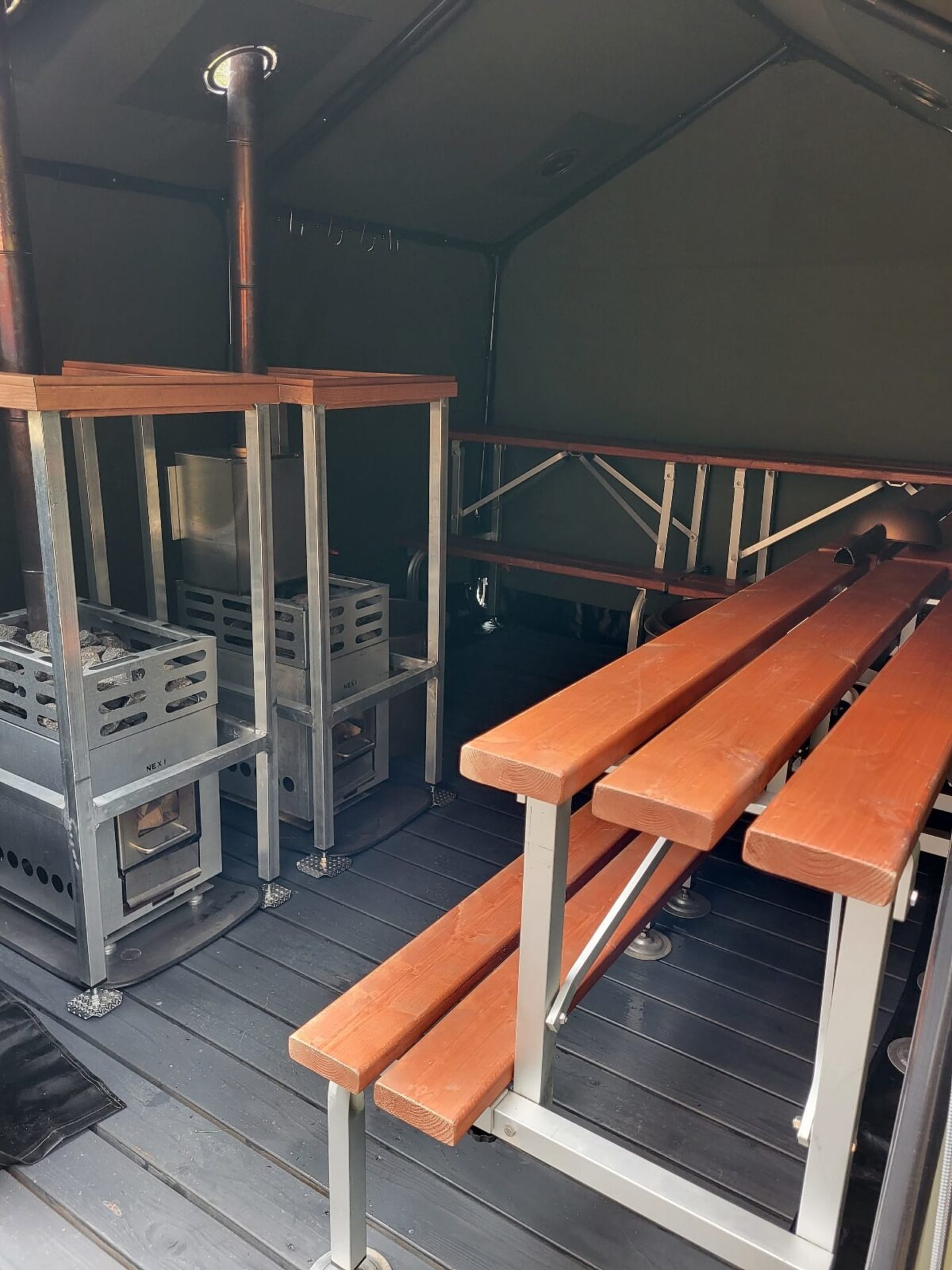 10 persons sauna inside