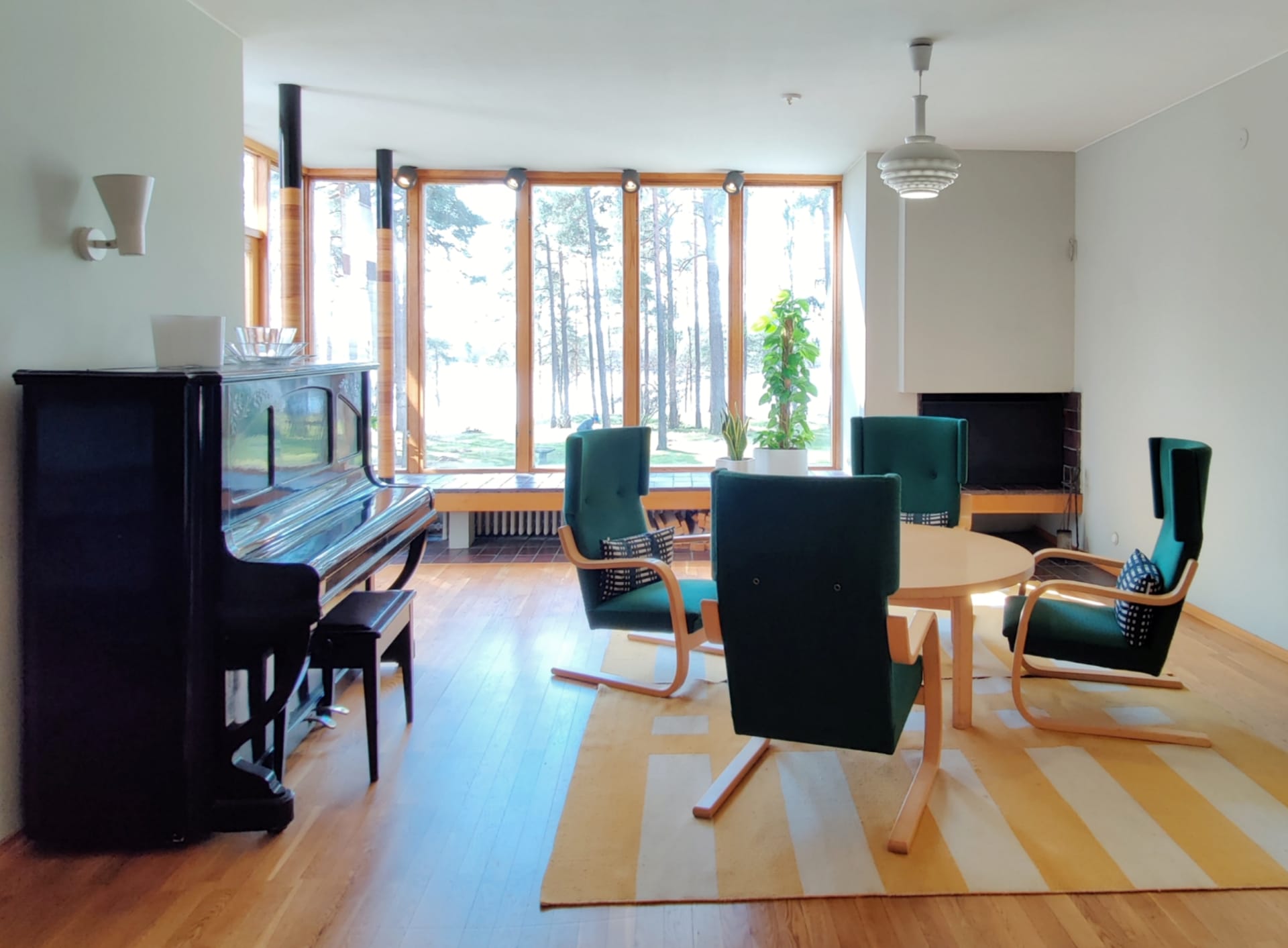 Kantola's interior from hall