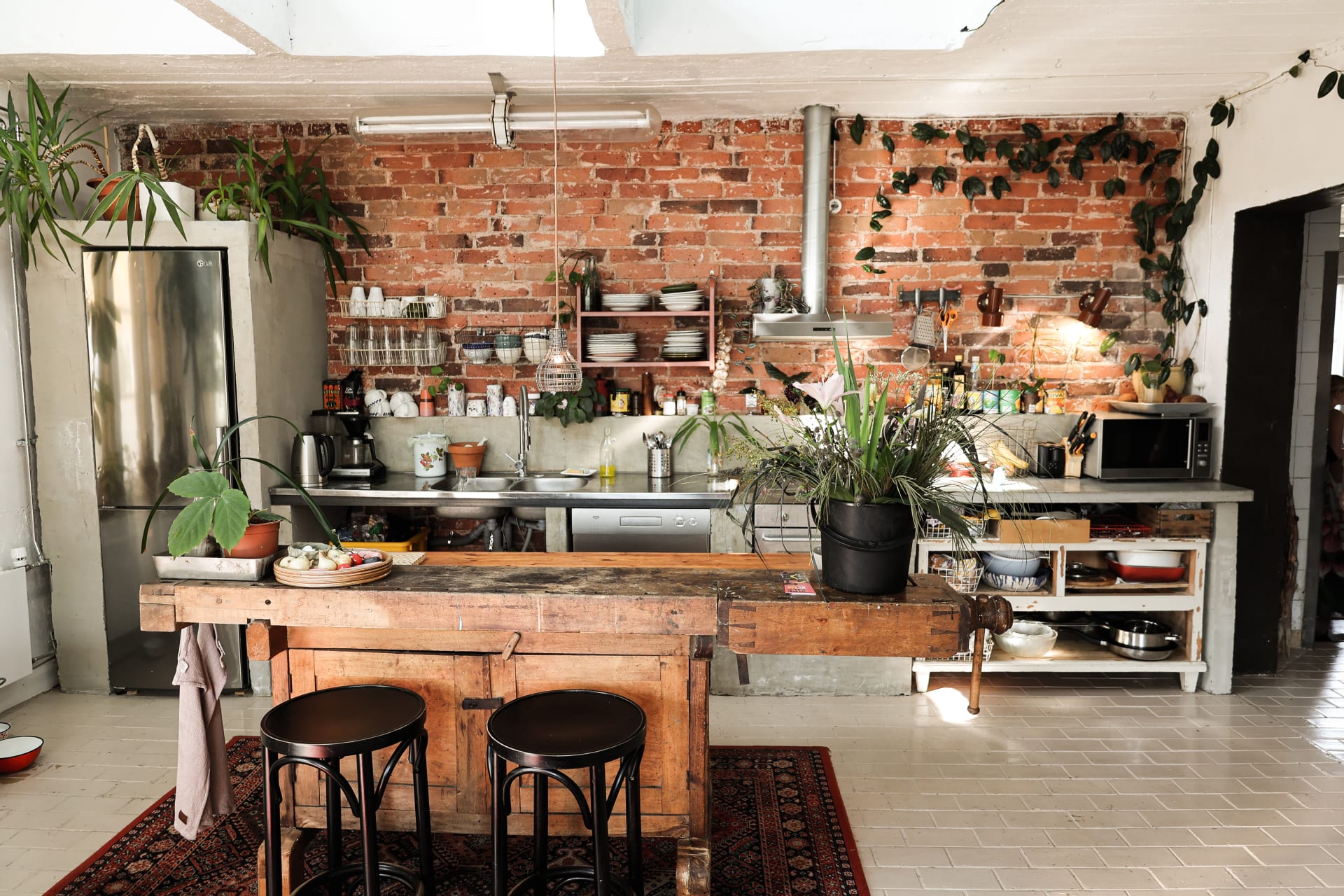 70684d80-f49d-11ed-b821-95e694c35326