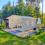 Huvimaja arkeen ja juhlaan.