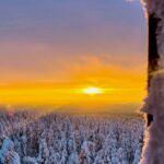 Auringonlasku pakkaspäivänä