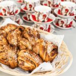 Kahvilassa päivittäin leivottavia korvapuusteja on kehuttu maailman parhaiksi