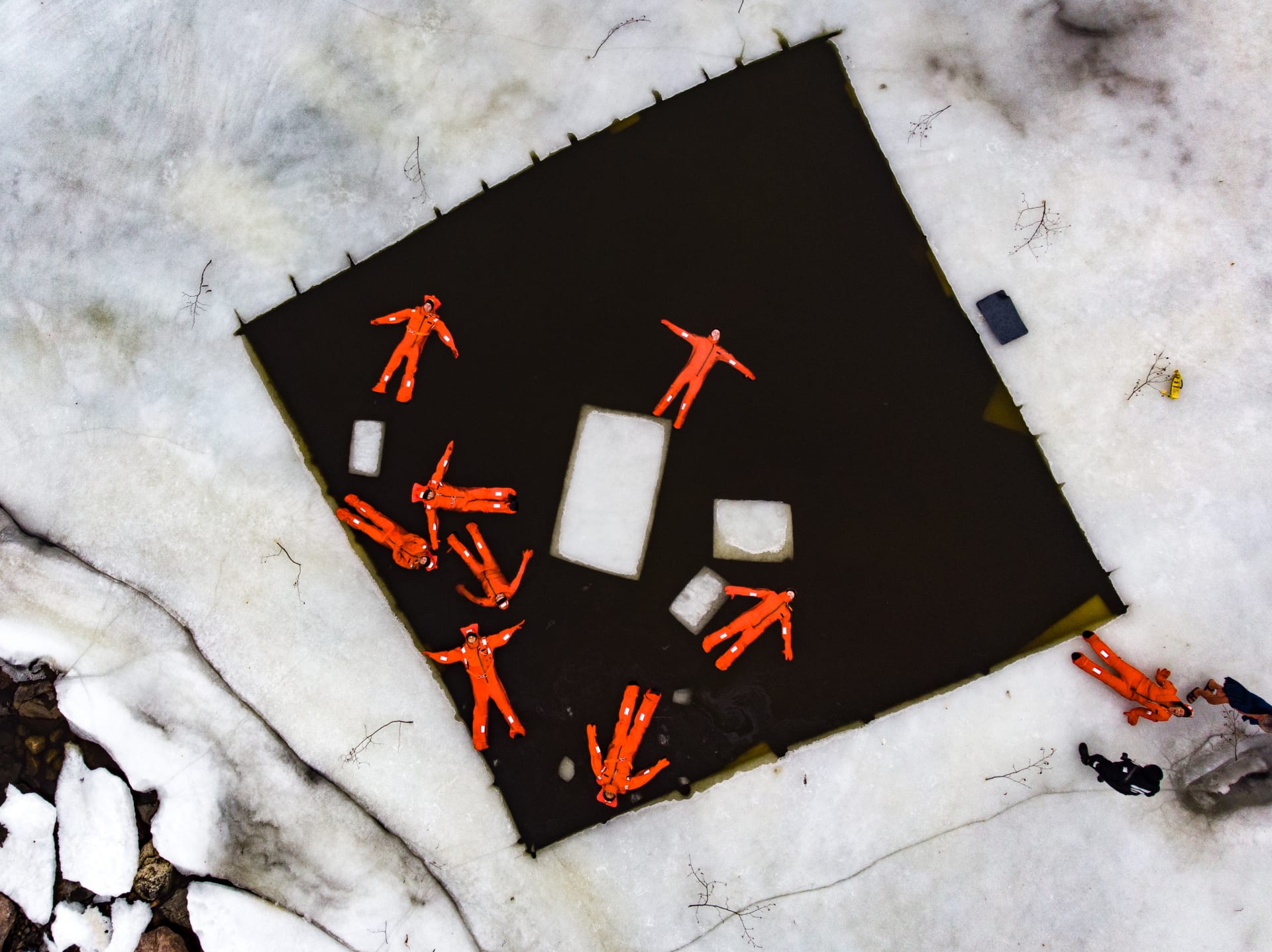 Float in icy water staying warm and dry