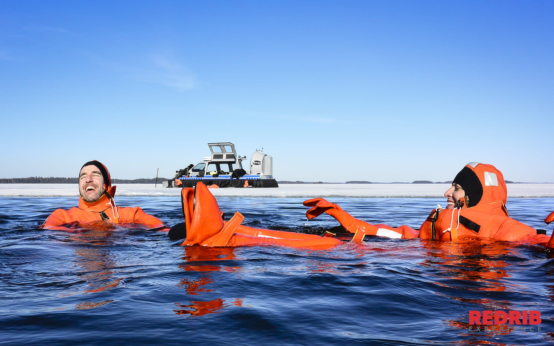 Ice swimming at the ice edge