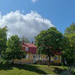 Vuokraamme pyörät Hotelli Päärakennuksen lähistöltä