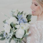 Kestävää kukkatyötä - KukkaHumun kestokukkakurssit ja kransssipajat Kotkassa